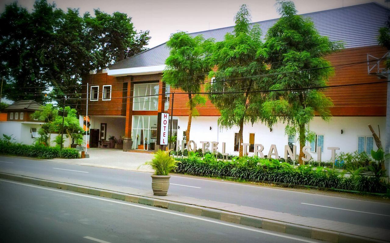 Hotel Transit Pasuruan Exteriér fotografie